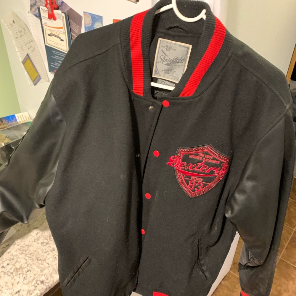 Xl men’s black and red jacket